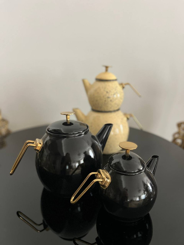 قوری و کتری لعابی