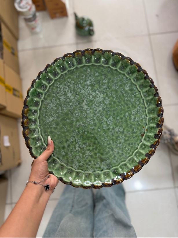 سینی سبز شره ای